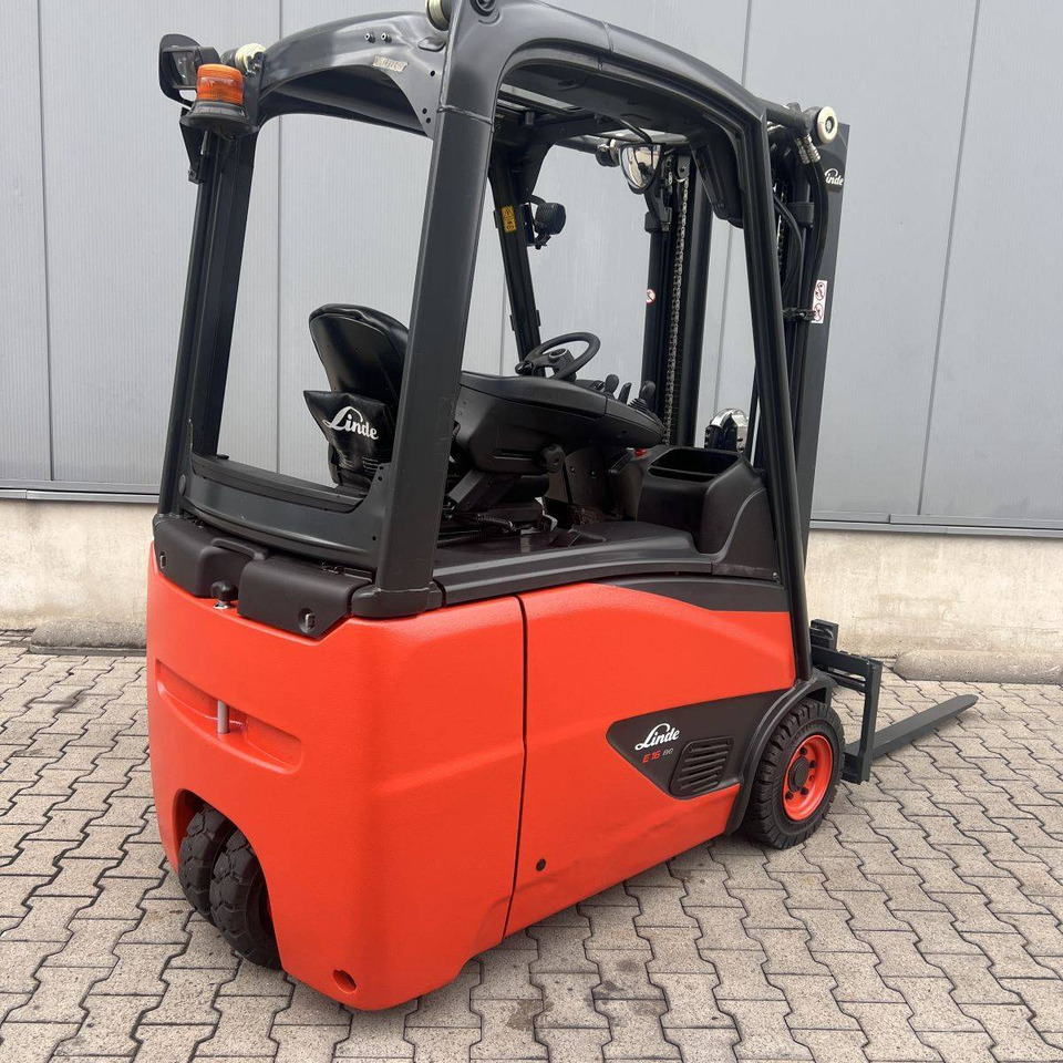 Linde E16H (386-02) EVO - Elektromos targonca: 2 kép. Linde E16H (386-02) EVO - Elektromos targonca: 2 kép.