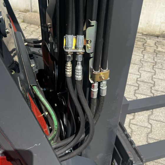 Linde E20PH (386) - Elektromos targonca: 5 kép. Linde E20PH (386) - Elektromos targonca: 5 kép.
