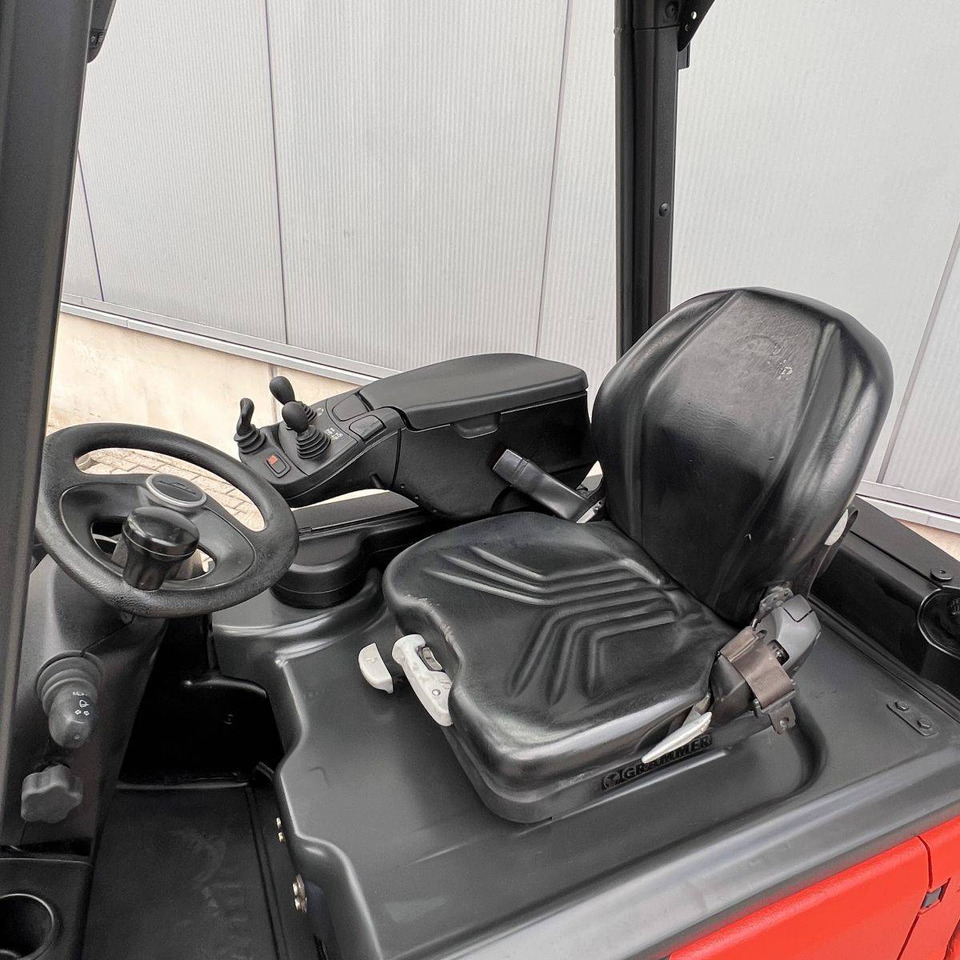 Linde E20PL (386-02) EVO lízing Linde E20PL (386-02) EVO: 6 kép.