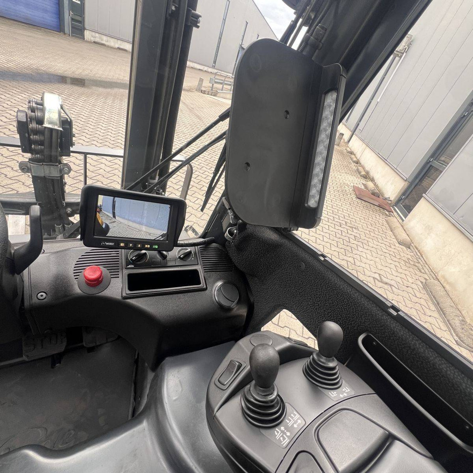 Linde E20PL (386-02) EVO - Elektromos targonca: 5 kép. Linde E20PL (386-02) EVO - Elektromos targonca: 5 kép.