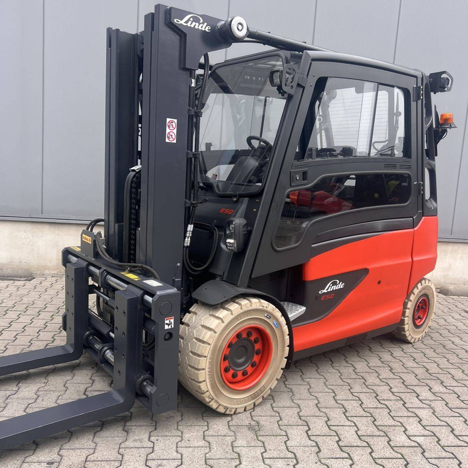 Linde E50/600L (388) LOW - Elektromos targonca: 1 kép. Linde E50/600L (388) LOW - Elektromos targonca: 1 kép.