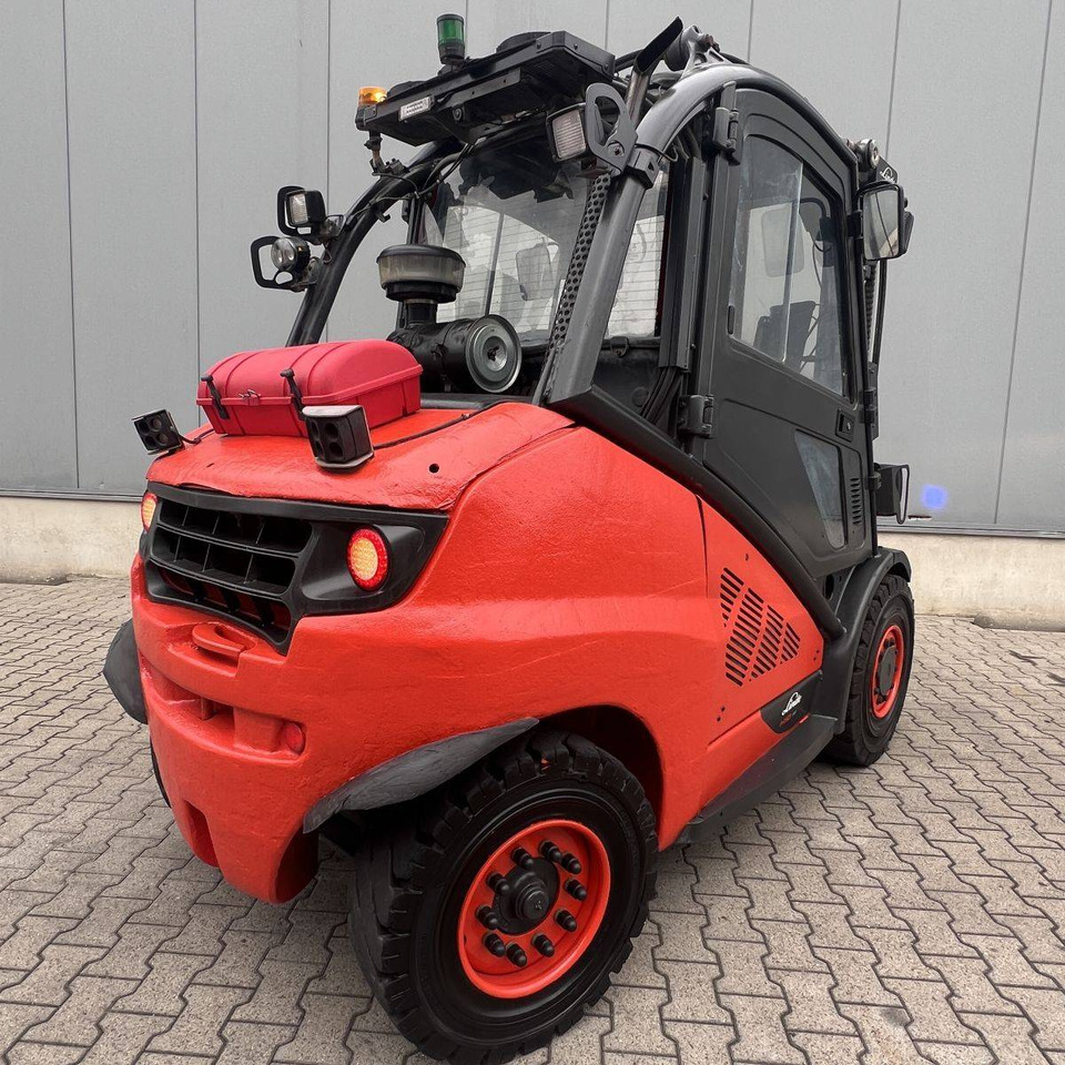Linde H50D (394-02) EVO - Dízel targonca: 2 kép. Linde H50D (394-02) EVO - Dízel targonca: 2 kép.