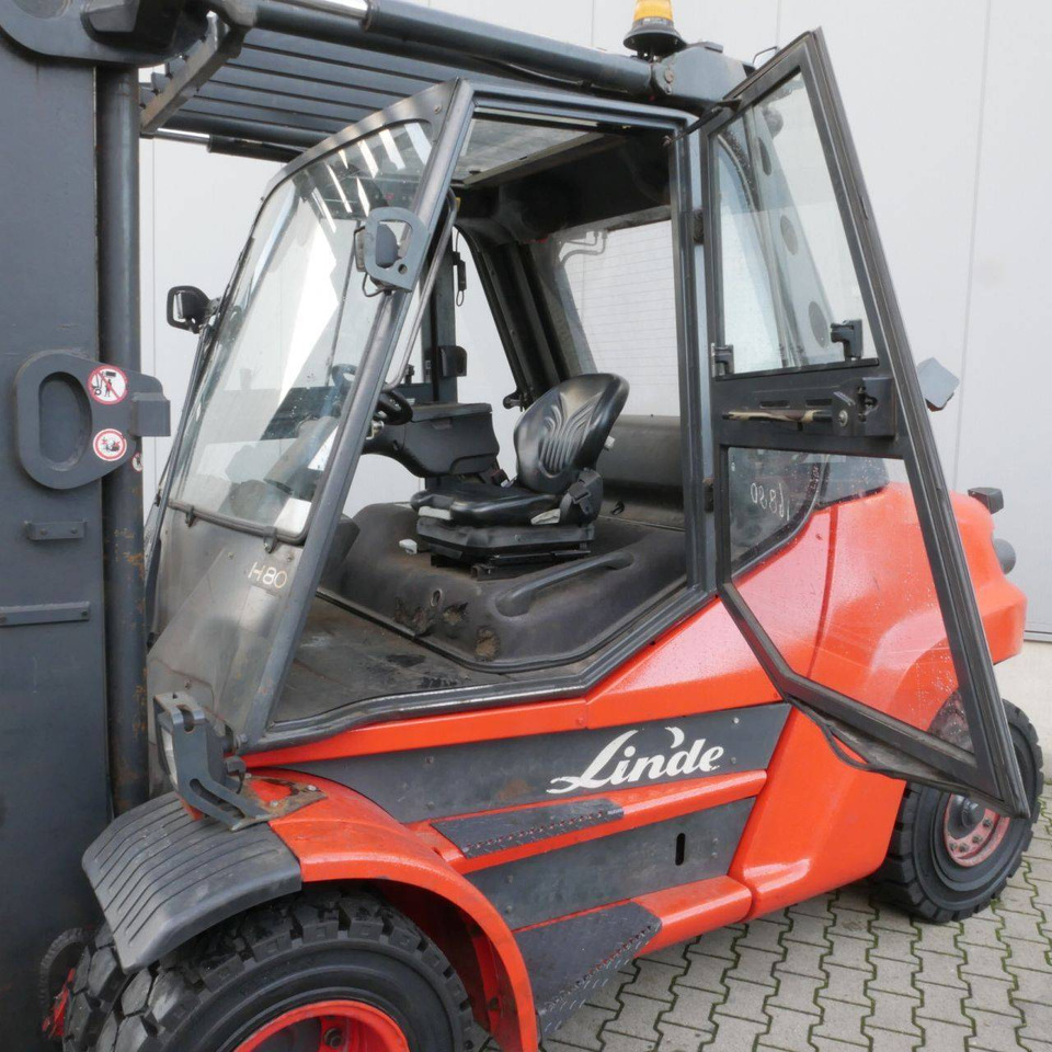 Linde H80D/900 (396-02) - Dízel targonca: 3 kép. Linde H80D/900 (396-02) - Dízel targonca: 3 kép.