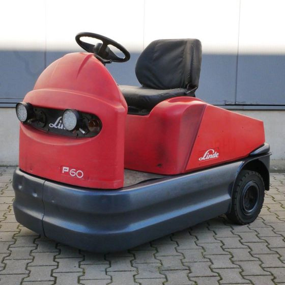 Linde P60Z (126) - Elektromos vontató: 1 kép. Linde P60Z (126) - Elektromos vontató: 1 kép.