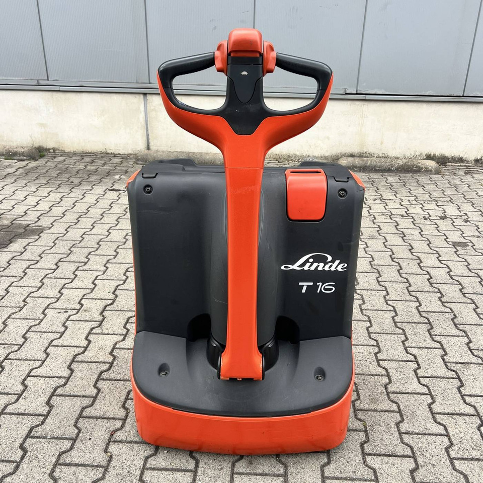 Linde T16 (1152) - Kézi raklapemelő: 1 kép. Linde T16 (1152) - Kézi raklapemelő: 1 kép.