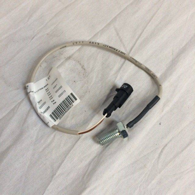 Temperature Sensor for Caterpillar - Érzékelő - Anyagmozgató gép: 2 kép. Temperature Sensor for Caterpillar - Érzékelő - Anyagmozgató gép: 2 kép.