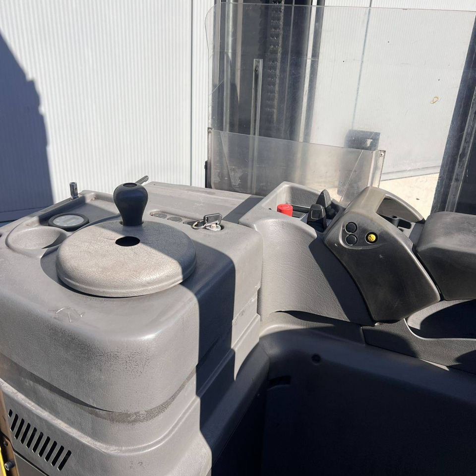 Unicarriers 160SDTFV540 AJN lízing Unicarriers 160SDTFV540 AJN: 6 kép. Unicarriers 160SDTFV540 AJN lízing Unicarriers 160SDTFV540 AJN: 6 kép.