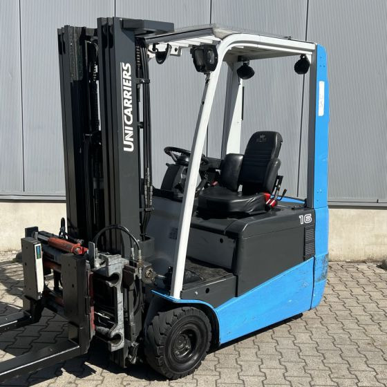 Unicarriers AG1N1L16Q - Elektromos targonca: 1 kép. Unicarriers AG1N1L16Q - Elektromos targonca: 1 kép.