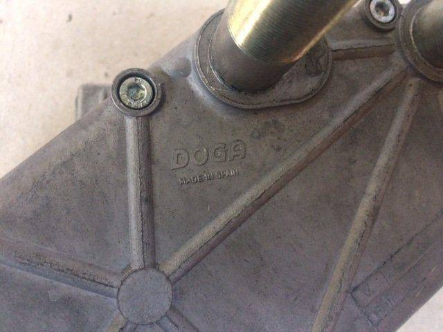 Wiper motor for Linde C90/5-C90/8, Series 318 - Fülke és belső tér - Anyagmozgató gép: 4 kép. Wiper motor for Linde C90/5-C90/8, Series 318 - Fülke és belső tér - Anyagmozgató gép: 4 kép.