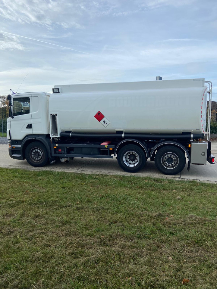 SCANIA PRT - Tartályos teherautó: 5 kép. SCANIA PRT - Tartályos teherautó: 5 kép.