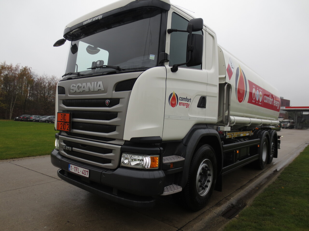 Scania G370 - Tartályos teherautó: 1 kép. Scania G370 - Tartályos teherautó: 1 kép.