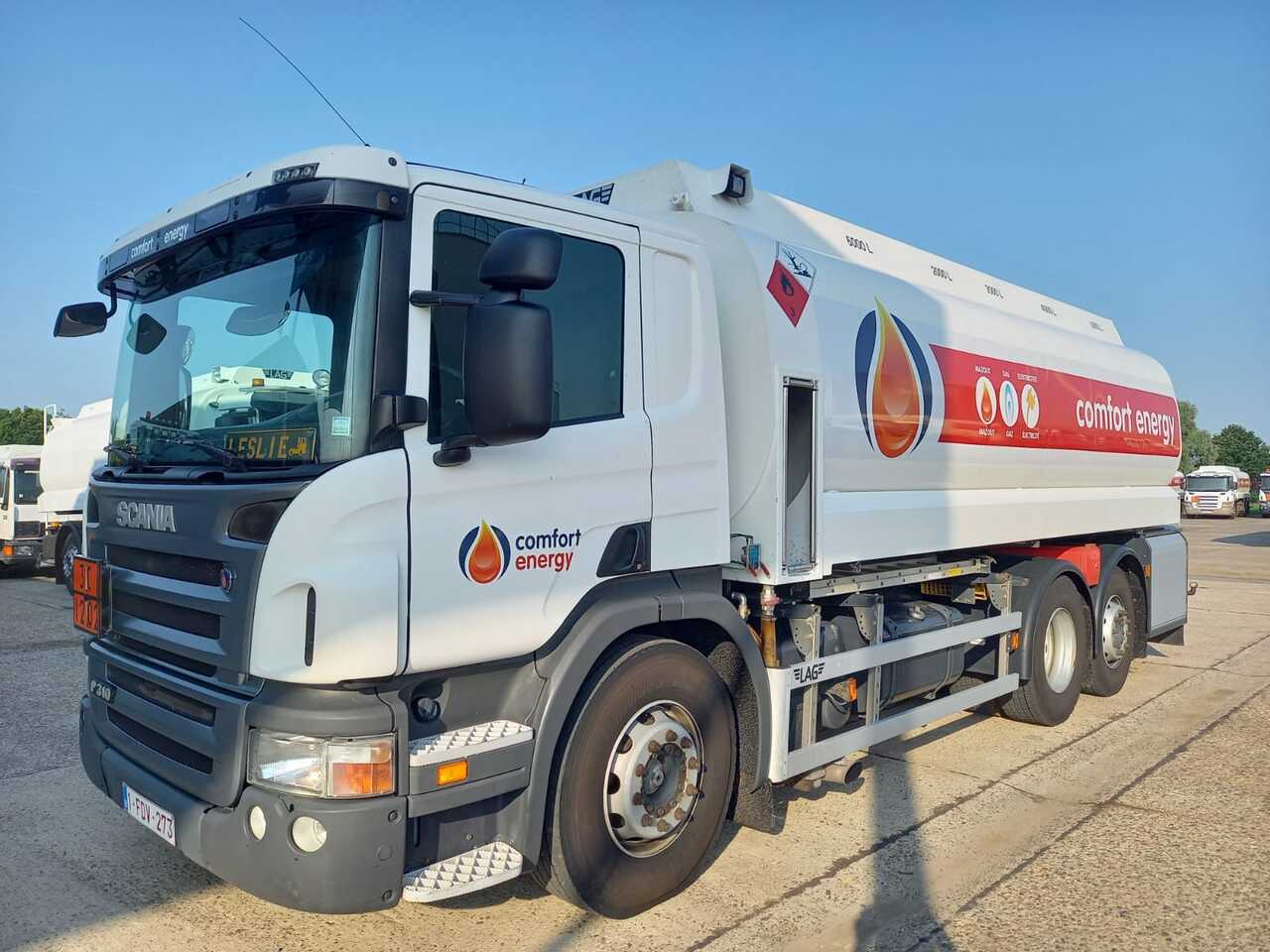 Scania PRT - Tartályos teherautó: 1 kép. Scania PRT - Tartályos teherautó: 1 kép.