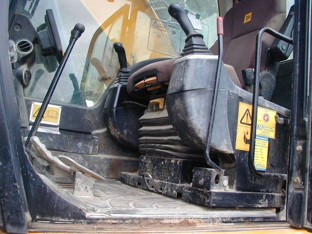 JCB JS220LCT4  lízing JCB JS220LCT4: 6 kép.
