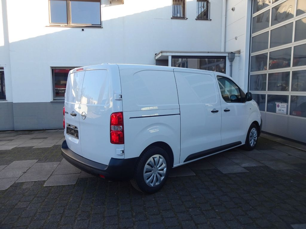 Opel Vivaro Kasten L1H1, Klima, PDC, 50 x - Kis furgon: 5 kép. Opel Vivaro Kasten L1H1, Klima, PDC, 50 x - Kis furgon: 5 kép.