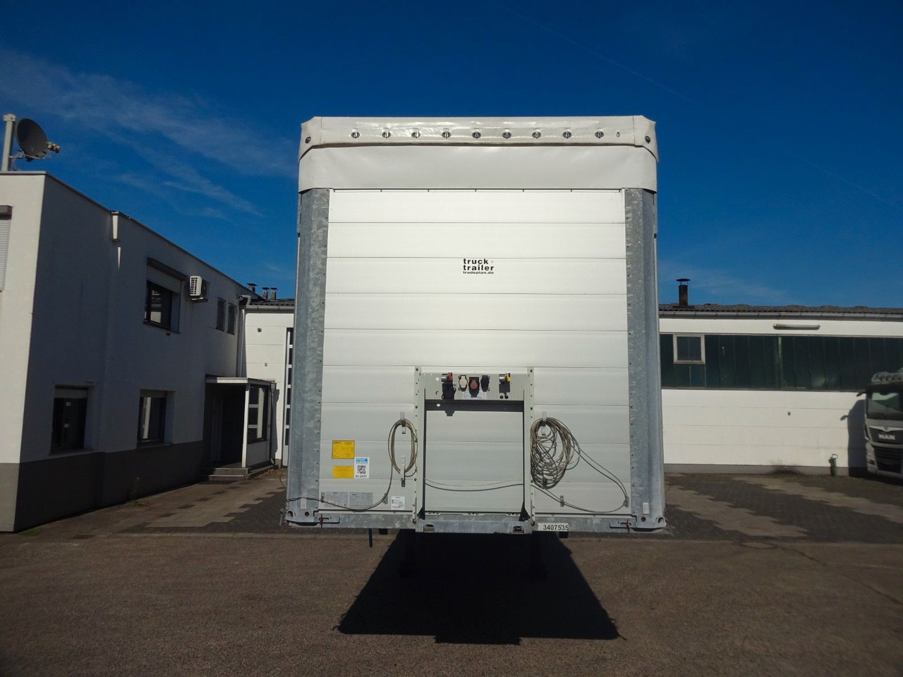 Schmitz Cargobull SCB S3T, Code XL, Pr+Pl, - Ponyvás félpótkocsi: 2 kép. Schmitz Cargobull SCB S3T, Code XL, Pr+Pl, - Ponyvás félpótkocsi: 2 kép.