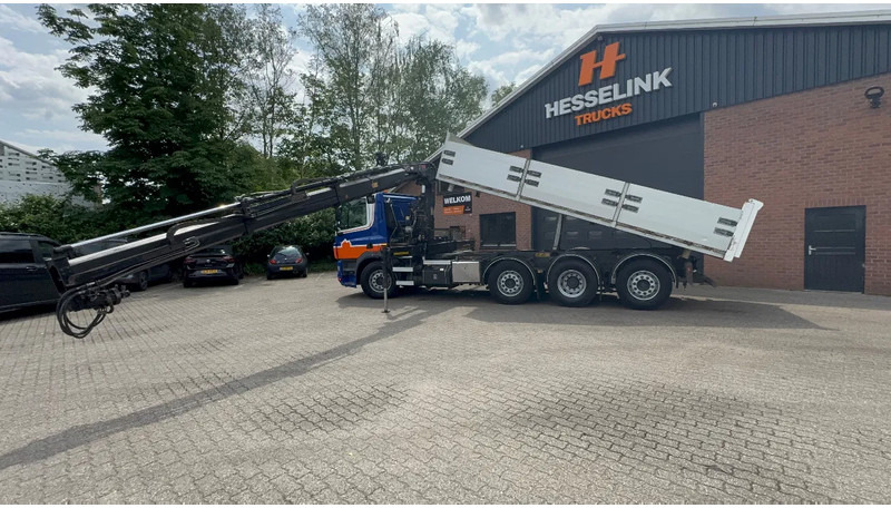 DAF CF 85.360 8X2 3 Zijdige kipper HIAB 16 t/m kraan AHK Top condition - Billenőplatós teherautó, Darus autó: 3 kép. DAF CF 85.360 8X2 3 Zijdige kipper HIAB 16 t/m kraan AHK Top condition - Billenőplatós teherautó, Darus autó: 3 kép.