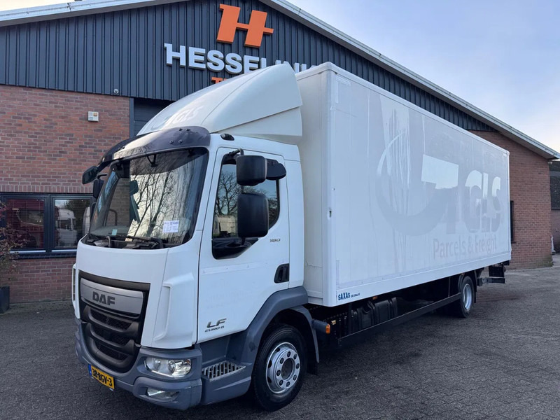 DAF LF 180 12T Airco 7.3M Koffer LBW 453.979KM NL Truck - Dobozos felépítményű teherautó: 1 kép. DAF LF 180 12T Airco 7.3M Koffer LBW 453.979KM NL Truck - Dobozos felépítményű teherautó: 1 kép.
