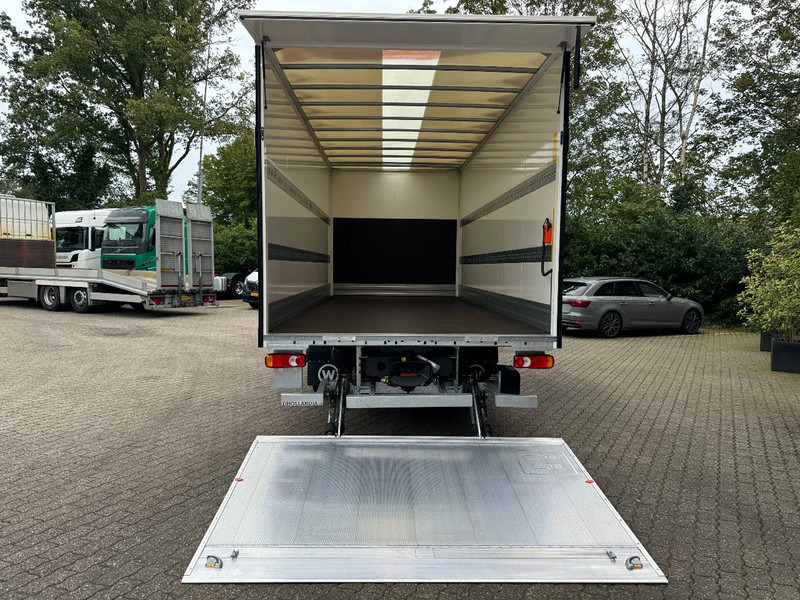 DAF LF 210 FA 6.1M Bakwagen NIEUW, Volledige garantie 3 jaar, Laadklep - Airco - Vangmuil - Dobozos felépítményű teherautó: 5 kép. DAF LF 210 FA 6.1M Bakwagen NIEUW, Volledige garantie 3 jaar, Laadklep - Airco - Vangmuil - Dobozos felépítményű teherautó: 5 kép.