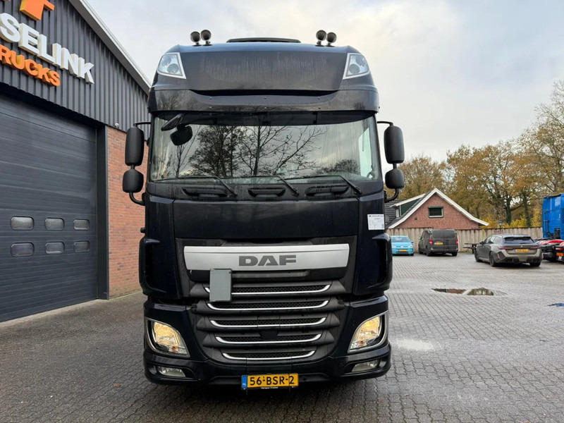 DAF XF 440 6x2 Hyva Haakarm Stuuras 660.119KM! NL Truck APK 03-2026 - Horgos rakodó teherautó: 5 kép. DAF XF 440 6x2 Hyva Haakarm Stuuras 660.119KM! NL Truck APK 03-2026 - Horgos rakodó teherautó: 5 kép.