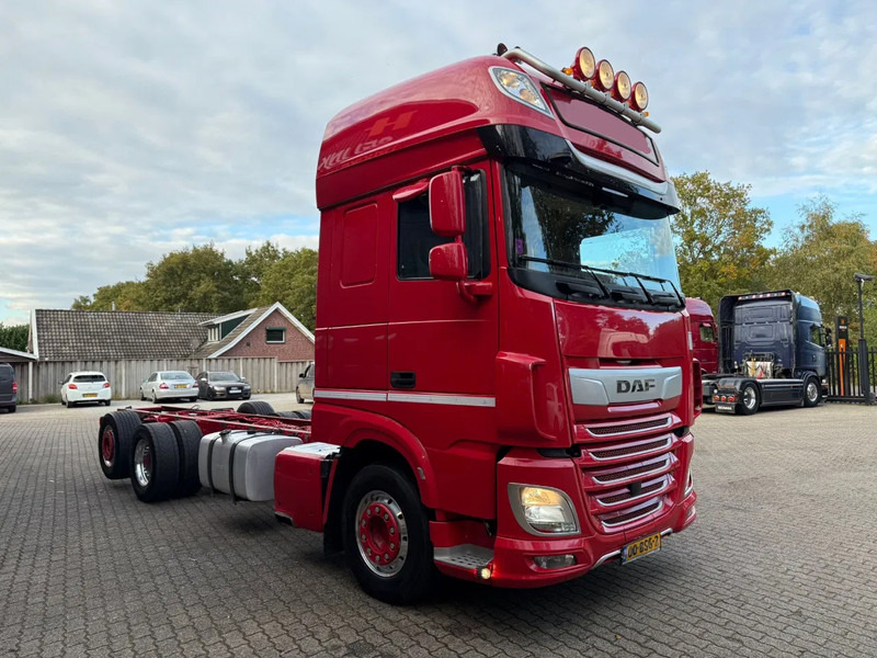 DAF XF 530 6X2 FAS Full air Alcoa Retarder Stuuras 7.6M Chassis NL Truck - Alvaz teherautó: 2 kép. DAF XF 530 6X2 FAS Full air Alcoa Retarder Stuuras 7.6M Chassis NL Truck - Alvaz teherautó: 2 kép.