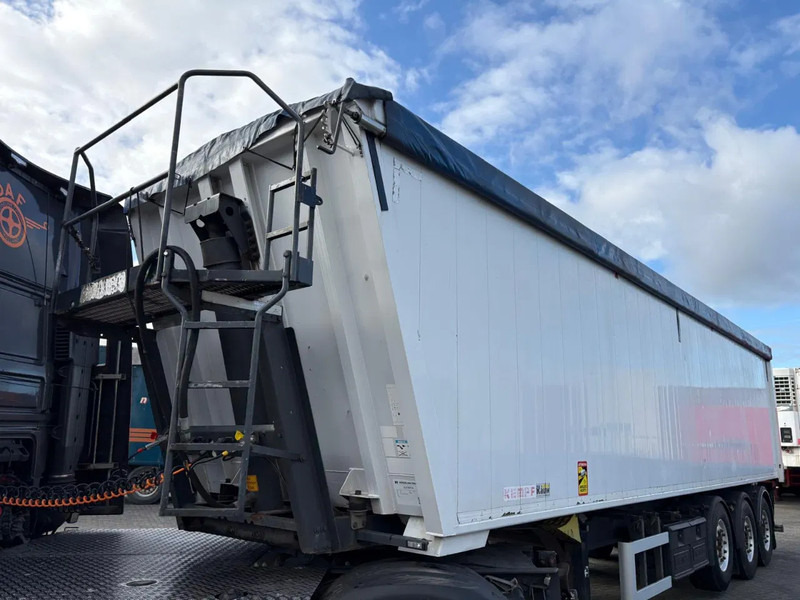 Kempf 55m3 Waterdicht/Schlammdicht 7.040KG - Félpótkocsi billenőplatós: 5 kép. Kempf 55m3 Waterdicht/Schlammdicht 7.040KG - Félpótkocsi billenőplatós: 5 kép.