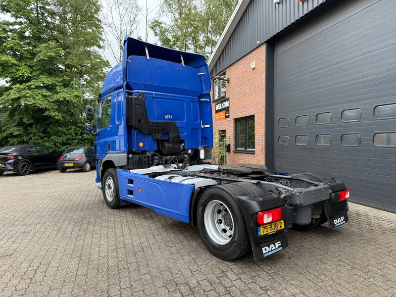 DAF CF 400 Space Cab side ACC 4x2 615.010KM NL Truck - Nyergesvontató: 4 kép. DAF CF 400 Space Cab side ACC 4x2 615.010KM NL Truck - Nyergesvontató: 4 kép.