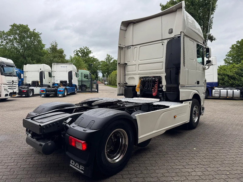 DAF XF 480 FTP 6X2 SSC Midlift Standairco ACC NL Truck - Nyergesvontató: 3 kép. DAF XF 480 FTP 6X2 SSC Midlift Standairco ACC NL Truck - Nyergesvontató: 3 kép.