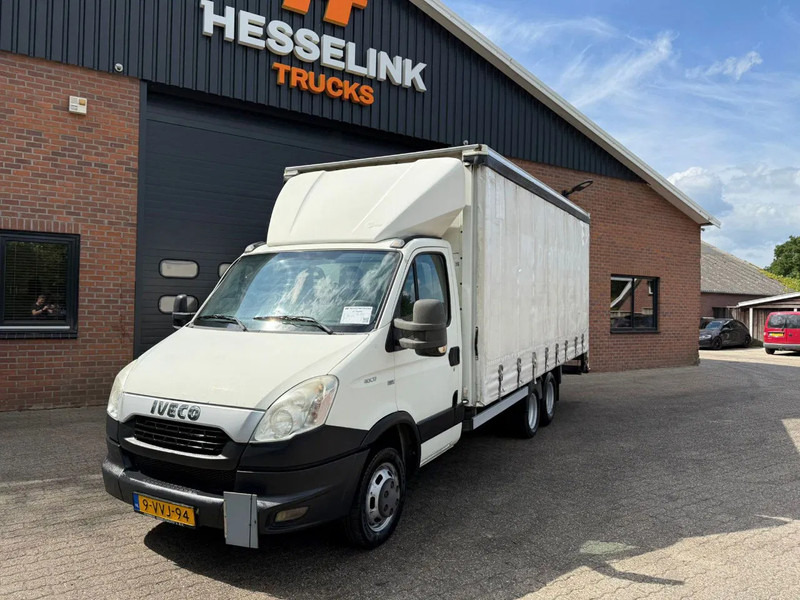 Iveco Daily 40C17 BE Combinatie Veldhuizen schuifzeil opbouw - Nyergesvontató: 1 kép. Iveco Daily 40C17 BE Combinatie Veldhuizen schuifzeil opbouw - Nyergesvontató: 1 kép.