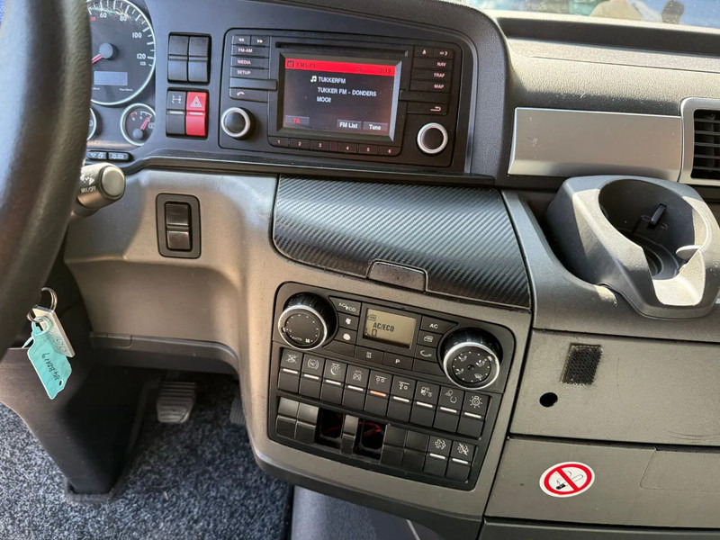MAN TGX 26.440 6X2 voorloopas NL Truck APK 08/2025 - Nyergesvontató: 5 kép. MAN TGX 26.440 6X2 voorloopas NL Truck APK 08/2025 - Nyergesvontató: 5 kép.