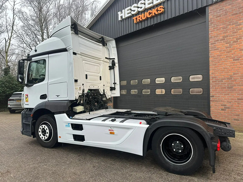Mercedes-Benz Actros 1840 4X2 679.306KM NL Truck - Nyergesvontató: 3 kép. Mercedes-Benz Actros 1840 4X2 679.306KM NL Truck - Nyergesvontató: 3 kép.