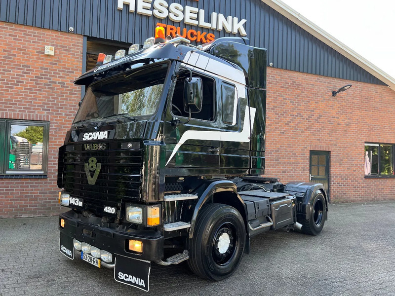 Scania R143-420 V8 Motor NL truck nieuwe APK - Nyergesvontató: 1 kép. Scania R143-420 V8 Motor NL truck nieuwe APK - Nyergesvontató: 1 kép.