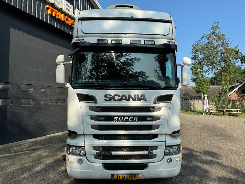 Scania R520 V8 6X2 Topline Retarder 2x tank NL Truck - Nyergesvontató: 5 kép. Scania R520 V8 6X2 Topline Retarder 2x tank NL Truck - Nyergesvontató: 5 kép.