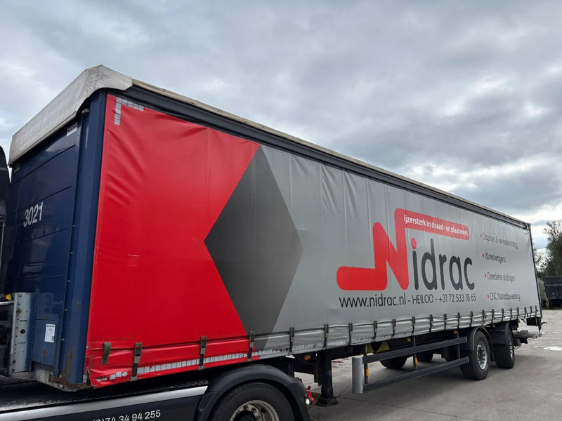 Schmitz Cargobull 13.6M AS-2 Stuuras Schuifzeil/Schuifdak Laadklep 2000KG NL Trailer - Ponyvás félpótkocsi: 1 kép. Schmitz Cargobull 13.6M AS-2 Stuuras Schuifzeil/Schuifdak Laadklep 2000KG NL Trailer - Ponyvás félpótkocsi: 1 kép.