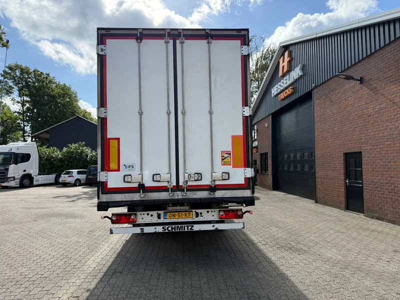 Schmitz Cargobull SKO 24 5x Meatrails Rohrbahnen Fleisch Hooks Carrier Vector 1950MT - Félpótkocsi hőszigetelt: 4 kép. Schmitz Cargobull SKO 24 5x Meatrails Rohrbahnen Fleisch Hooks Carrier Vector 1950MT - Félpótkocsi hőszigetelt: 4 kép.