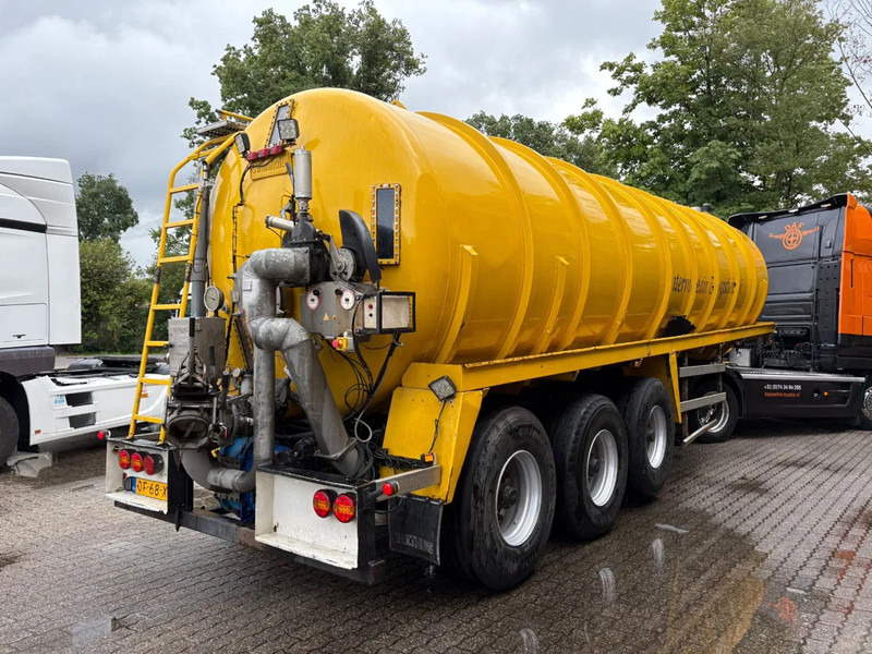 Veenhuis 36m3 Mestoplegger Gülle/Manure/Slurry Stuuras - Tartályos félpótkocsi: 2 kép. Veenhuis 36m3 Mestoplegger Gülle/Manure/Slurry Stuuras - Tartályos félpótkocsi: 2 kép.