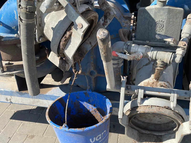 Tartályos félpótkocsi Vocol 36m3 RVS Mestoplegger Geijkte weging VMA Bemonstering 2X Stuuras: 9 kép. Tartályos félpótkocsi Vocol 36m3 RVS Mestoplegger Geijkte weging VMA Bemonstering 2X Stuuras: 9 kép.