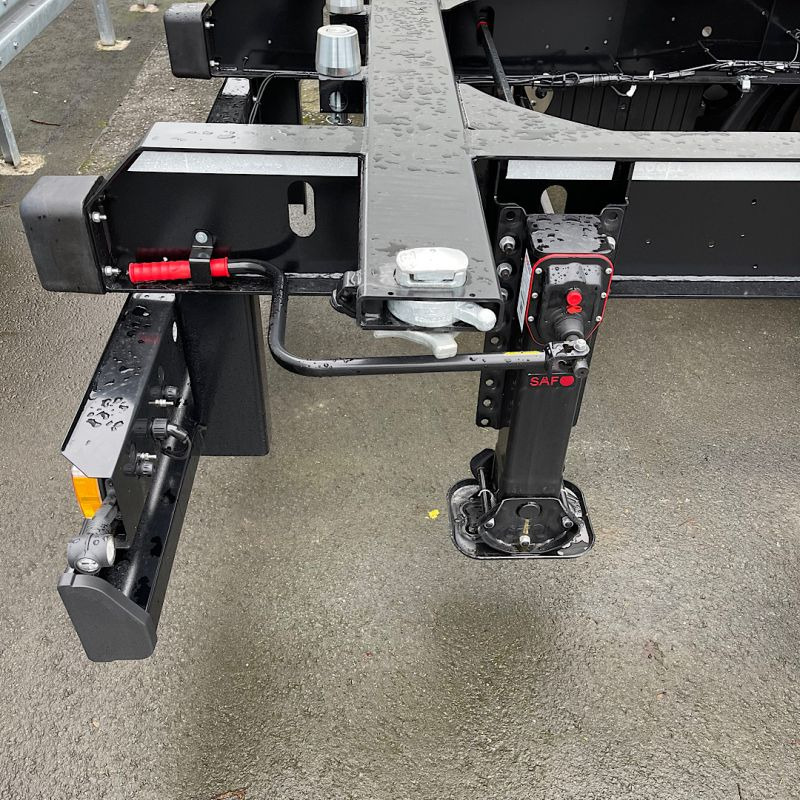 Kögel BDF-System, Schenker-Version, ohne Zulassung. - Pótkocsi cserefelépítményes: 4 kép. Kögel BDF-System, Schenker-Version, ohne Zulassung. - Pótkocsi cserefelépítményes: 4 kép.