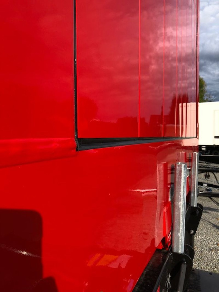 Krone BDF-System, 7.450 mm lang, LACK NEU! - Doboz felépitmény: 3 kép. Krone BDF-System, 7.450 mm lang, LACK NEU! - Doboz felépitmény: 3 kép.