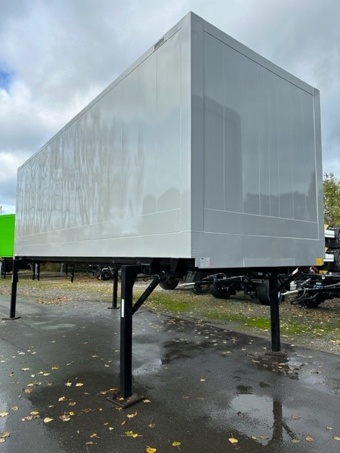 Doboz felépitmény Krone BDF-System 7.45m, Lack NEU Standard-Version mit 2K-Lackierung, grau oder Wunschfarbe: 6 kép. Doboz felépitmény Krone BDF-System 7.45m, Lack NEU Standard-Version mit 2K-Lackierung, grau oder Wunschfarbe: 6 kép.