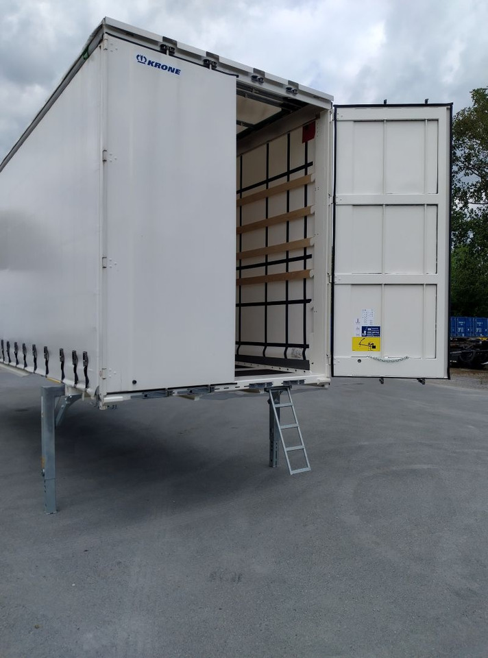 Krone BDF-System, 7.820 mm lang, FABRIKNEU - Ponyvás felépítmény: 4 kép. Krone BDF-System, 7.820 mm lang, FABRIKNEU - Ponyvás felépítmény: 4 kép.