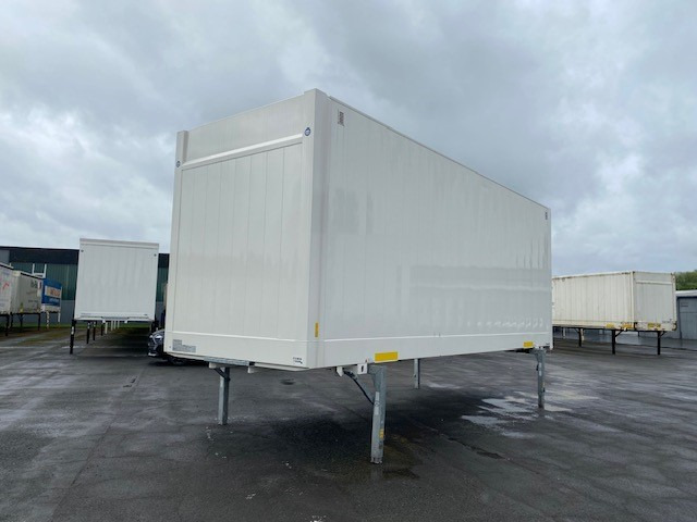 Doboz felépitmény Krone BDF-System, 7.820 mm lang, FABRIKNEU! SONDERPREIS: 6 kép.