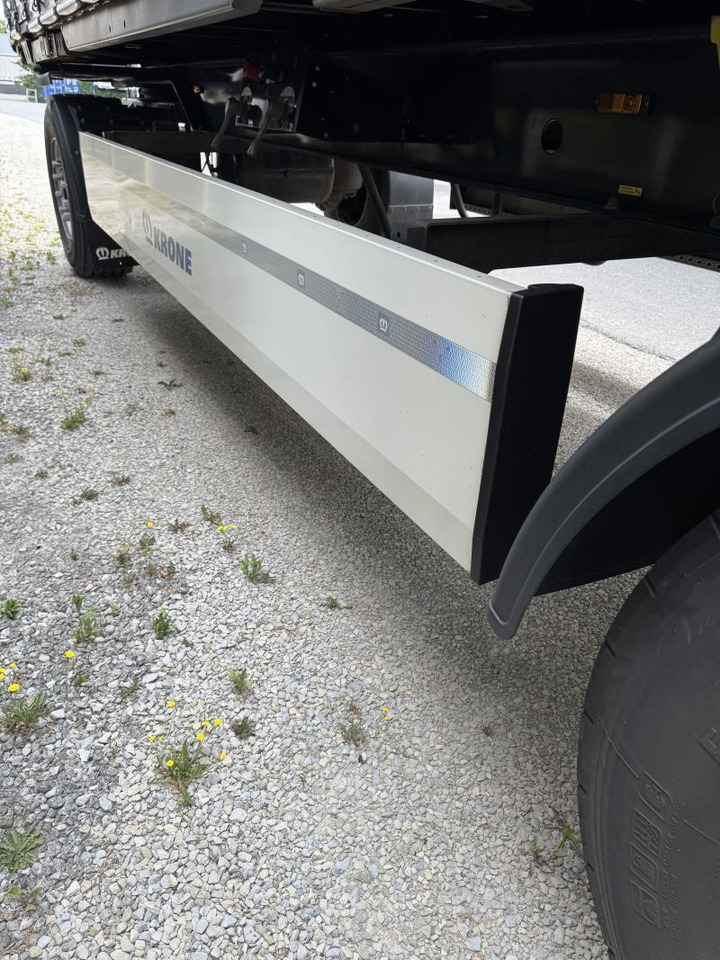 Krone BDF-System, Standard Ausführung, R22,5 - Pótkocsi cserefelépítményes: 4 kép. Krone BDF-System, Standard Ausführung, R22,5 - Pótkocsi cserefelépítményes: 4 kép.