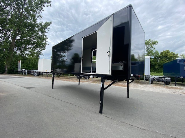 Spier BDF-System 7.450 mm lang, LACK NEU schwarz - Doboz felépitmény: 2 kép. Spier BDF-System 7.450 mm lang, LACK NEU schwarz - Doboz felépitmény: 2 kép.