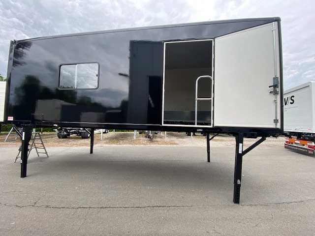 Spier BDF-System 7.450 mm lang, LACK NEU schwarz - Doboz felépitmény: 3 kép. Spier BDF-System 7.450 mm lang, LACK NEU schwarz - Doboz felépitmény: 3 kép.