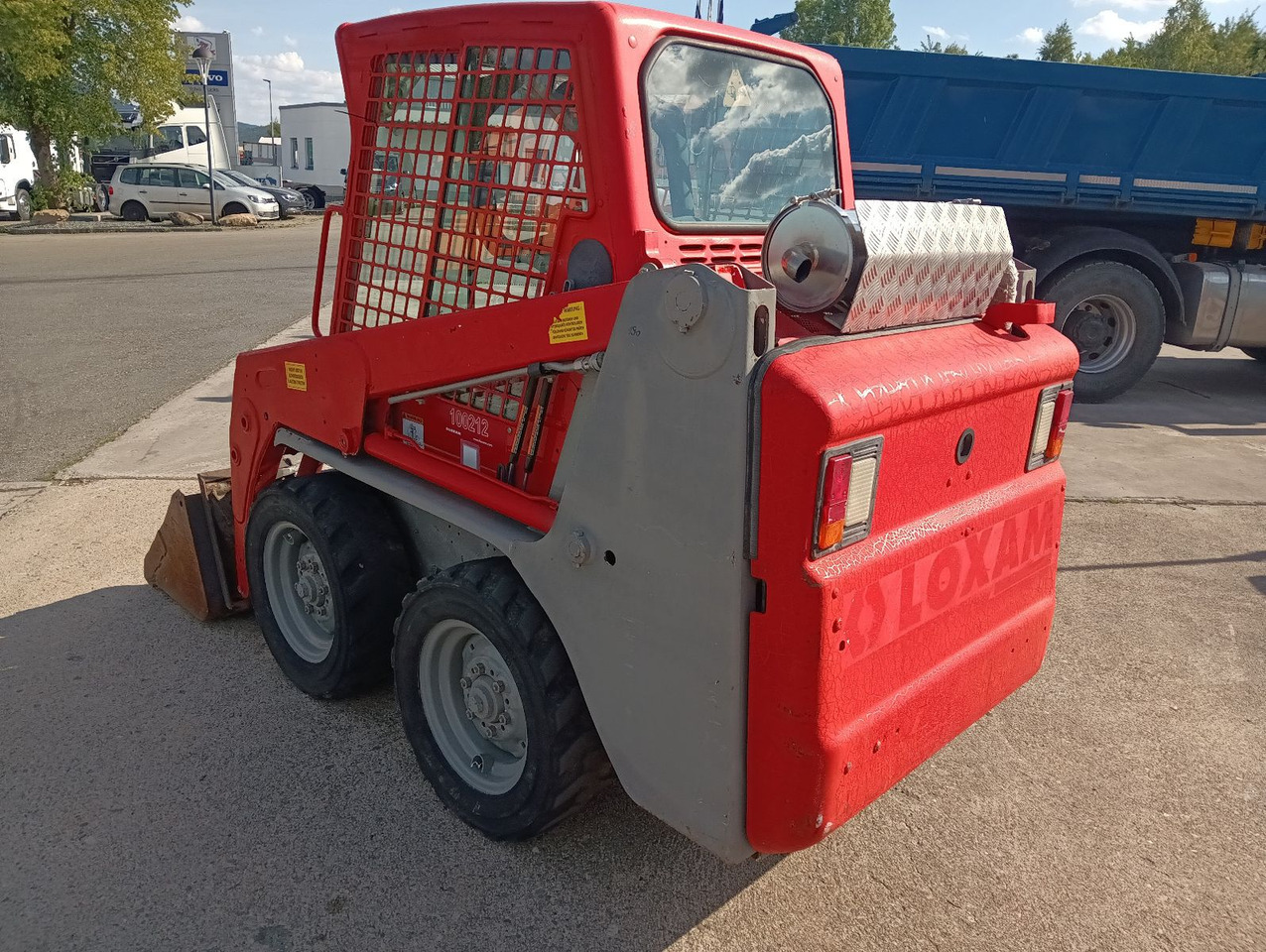 Bobcat S 100 Kompaktlader 1.8t. 925h ServiceNeu! - Gumikerekes homlokrakodó: 4 kép. Bobcat S 100 Kompaktlader 1.8t. 925h ServiceNeu! - Gumikerekes homlokrakodó: 4 kép.
