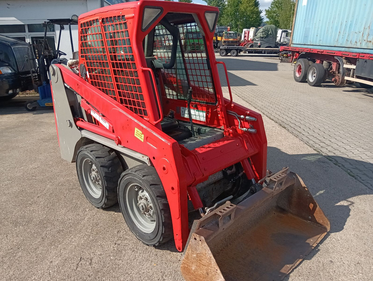 Bobcat S 100 Kompaktlader 1.8t. 925h ServiceNeu! lízing Bobcat S 100 Kompaktlader 1.8t. 925h ServiceNeu!: 9 kép. Bobcat S 100 Kompaktlader 1.8t. 925h ServiceNeu! lízing Bobcat S 100 Kompaktlader 1.8t. 925h ServiceNeu!: 9 kép.