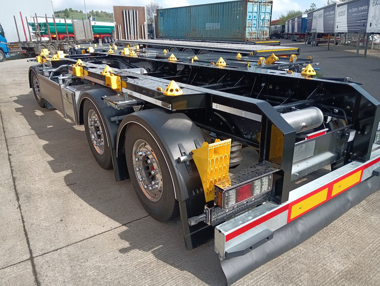 Hüffermann 3-A VARIO-CARRIER SAF NEU VERZINKT LiftAlufelgen - Multiliftes/ Konténerszállító pótkocsi: 2 kép. Hüffermann 3-A VARIO-CARRIER SAF NEU VERZINKT LiftAlufelgen - Multiliftes/ Konténerszállító pótkocsi: 2 kép.