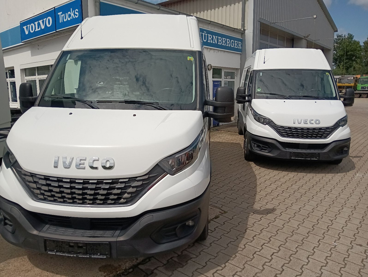 Iveco Daily Kasten HKa 35S21 V WB3520 AHK, Standheizun - Furgon: 1 kép. Iveco Daily Kasten HKa 35S21 V WB3520 AHK, Standheizun - Furgon: 1 kép.