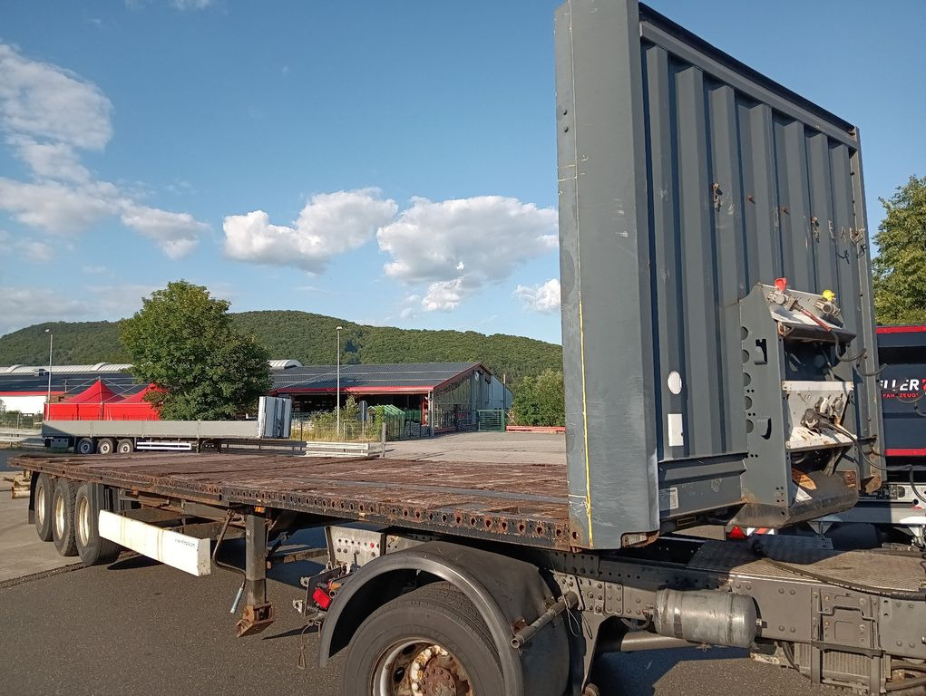 Krone SDP27 TwistLocks 40"+ 20" BPW Lift Rungentaschen Krone SDP27 TwistLocks 40"+ 20" BPW Lift Rungentaschen - Platós félpótkocsi: 3 kép. Krone SDP27 TwistLocks 40"+ 20" BPW Lift Rungentaschen Krone SDP27 TwistLocks 40"+ 20" BPW Lift Rungentaschen - Platós félpótkocsi: 3 kép.