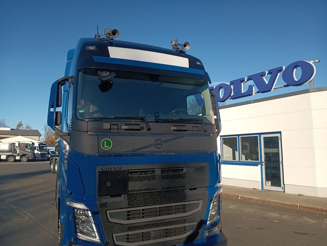 Volvo FH540 GlobeXL FullOption ALCOA TV Leder RETARDER - Nyergesvontató: 2 kép. Volvo FH540 GlobeXL FullOption ALCOA TV Leder RETARDER - Nyergesvontató: 2 kép.